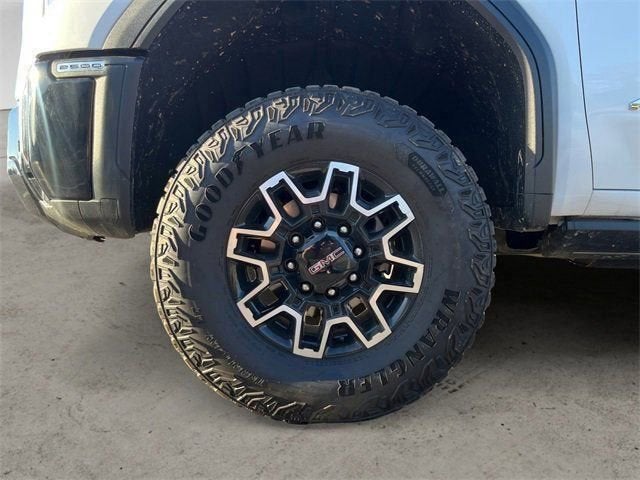 2024 GMC Sierra 2500HD AT4X