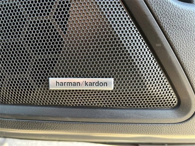 2022 Subaru Outback Touring