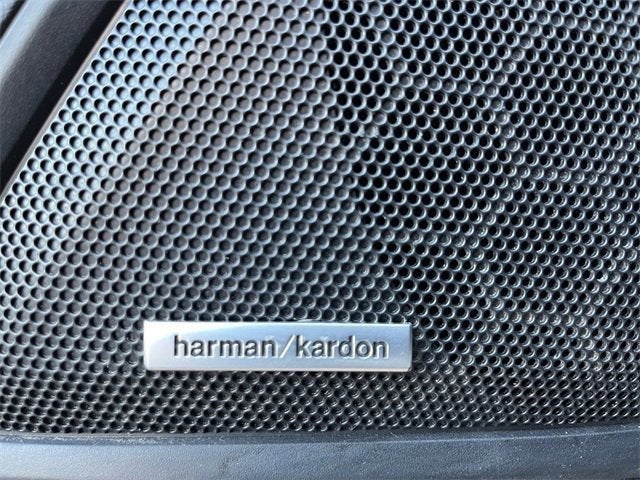 2020 Subaru Outback Touring XT