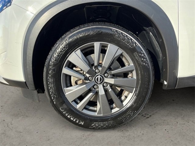 2022 Nissan Pathfinder S