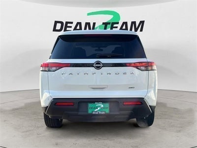2022 Nissan Pathfinder S