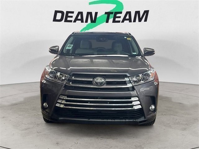 2017 Toyota Highlander Base