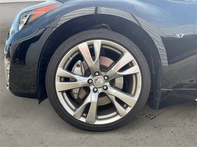 2018 INFINITI Q70L 3.7 LUXE