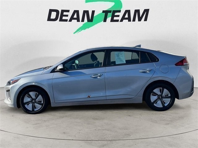2022 Hyundai Ioniq Hybrid Blue