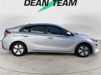 2022 Hyundai Ioniq Hybrid Blue