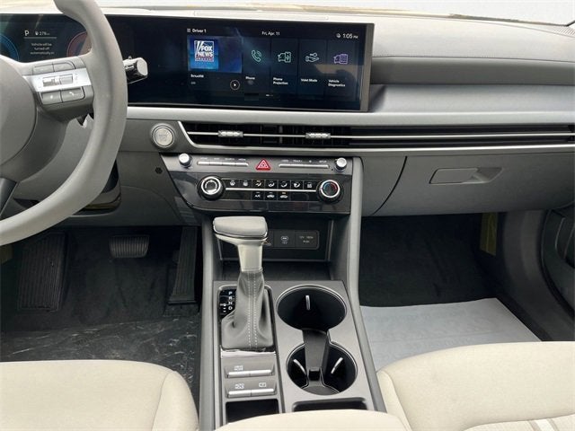 2025 Hyundai Sonata SE