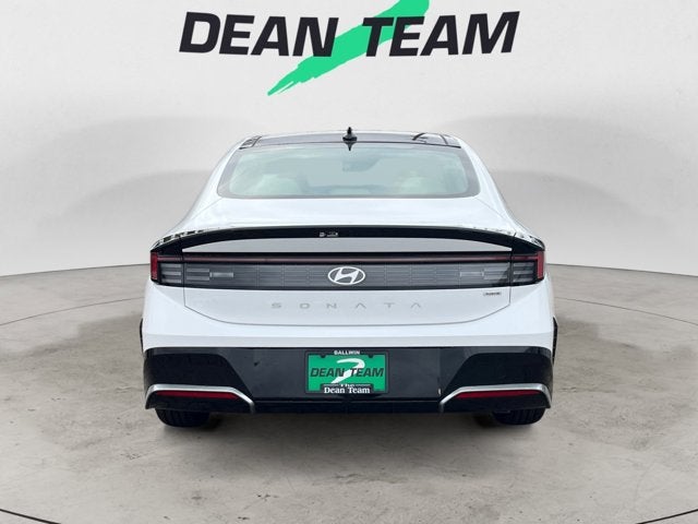 2026 Hyundai Sonata Hybrid SEL