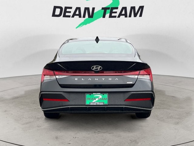 2026 Hyundai Elantra Hybrid SEL Sport