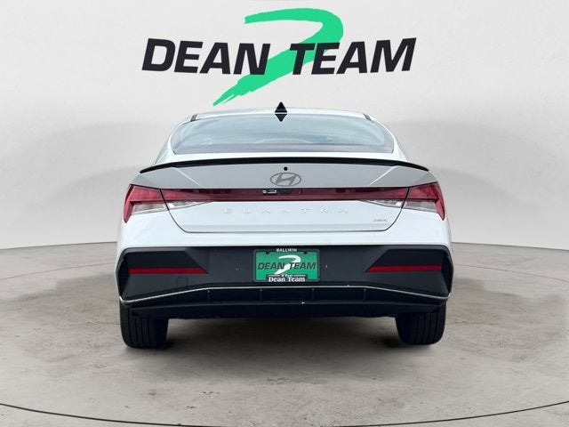 2025 Hyundai Elantra Hybrid SEL Sport