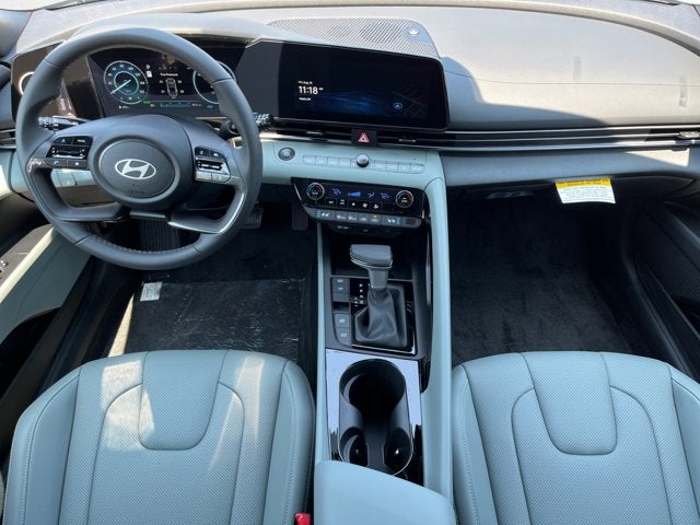 2025 Hyundai Elantra Hybrid Limited