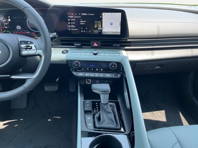 2025 Hyundai Elantra Hybrid Limited