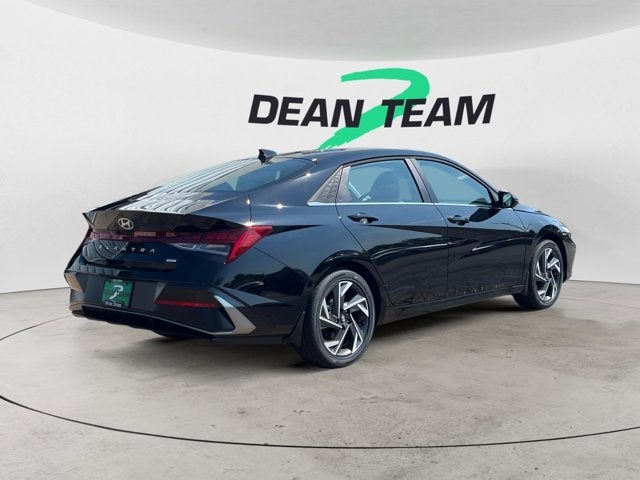 2025 Hyundai Elantra Hybrid Limited