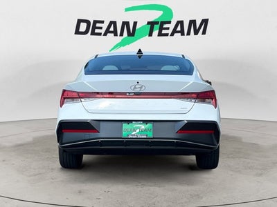 2025 Hyundai Elantra Hybrid Limited