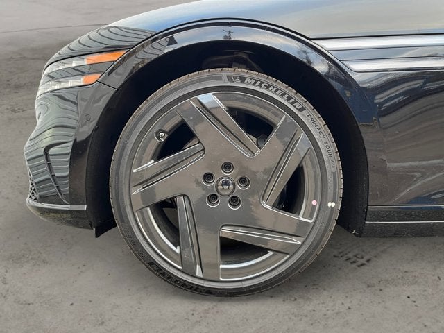 2026 Genesis G90 e-SC Prestige Black