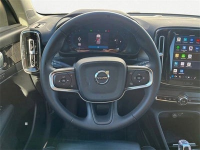 2023 Volvo XC40 Ultimate Dark Theme