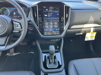 2025 Subaru FORESTER Limited Hybrid