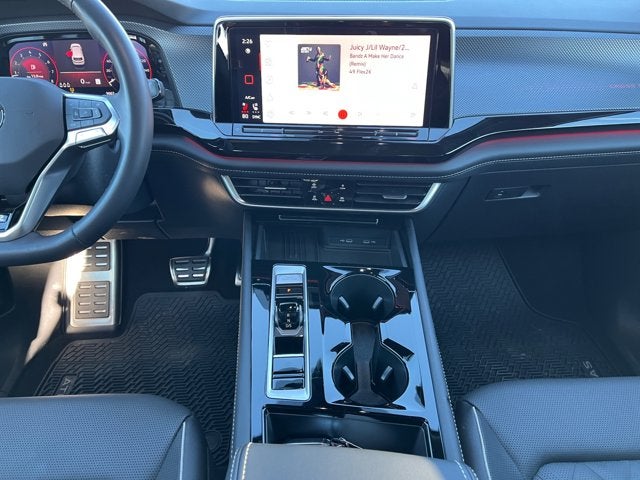 2025 Volkswagen Atlas Cross Sport 2.0T SEL Premium R-Line