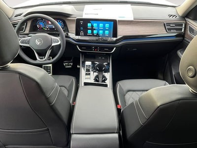 2026 Volkswagen Atlas 2.0T SEL Premium R-Line