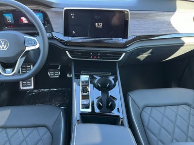 2026 Volkswagen Atlas 2.0T SEL Premium R-Line