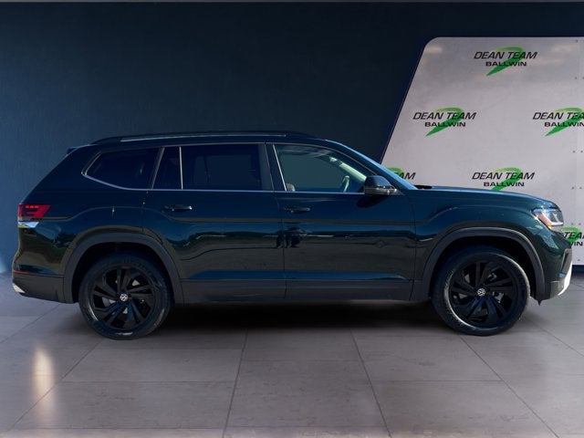2022 Volkswagen Atlas 3.6L V6 SE w/Technology