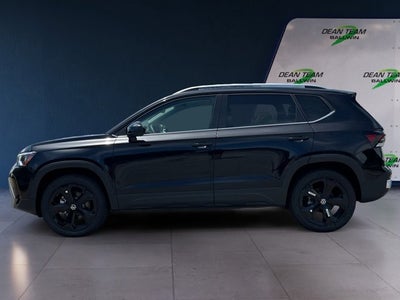 2025 Volkswagen Taos SEL