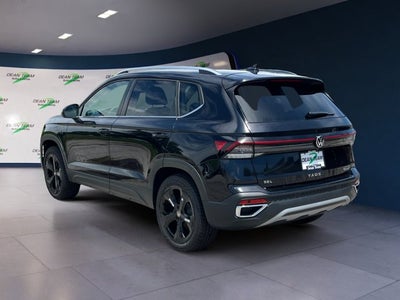 2025 Volkswagen Taos SEL