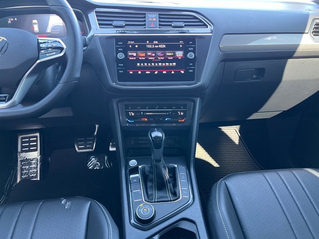2024 Volkswagen Tiguan SE R-Line Black