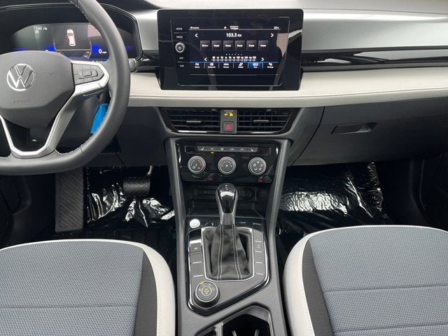 2025 Volkswagen Taos S