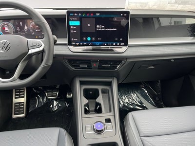 2026 Volkswagen Tiguan SE R-Line Black