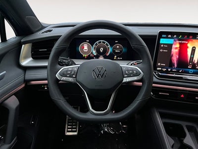 2026 Volkswagen Tiguan SE R-Line Black