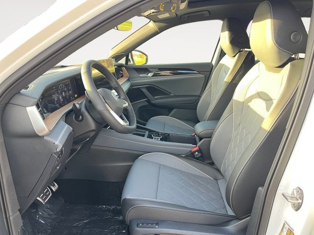 2026 Volkswagen Tiguan SEL R-Line Turbo