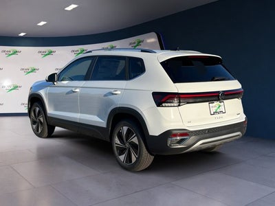 2025 Volkswagen Taos SE