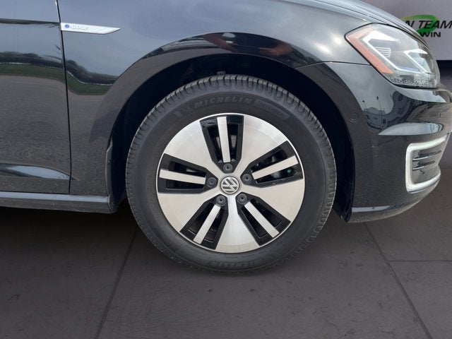 2019 Volkswagen e-Golf SEL Premium