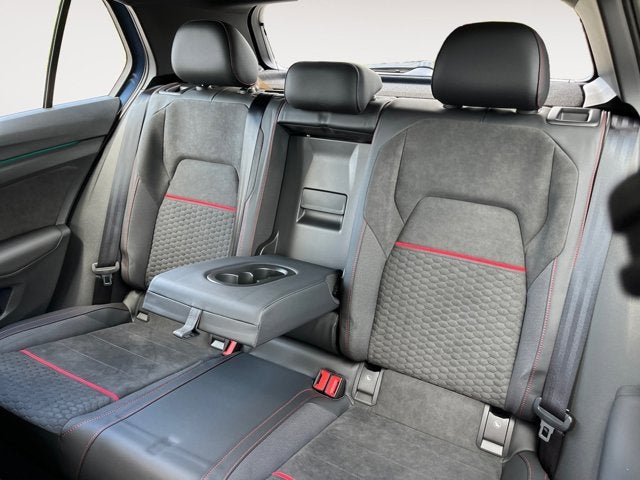 2025 Volkswagen Golf GTI SE