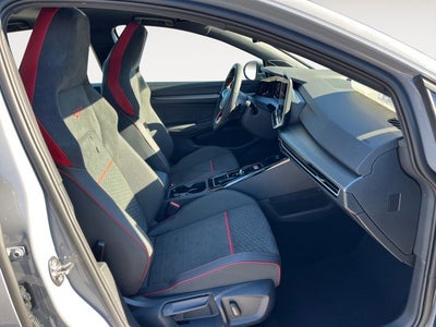 2026 Volkswagen Golf GTI SE