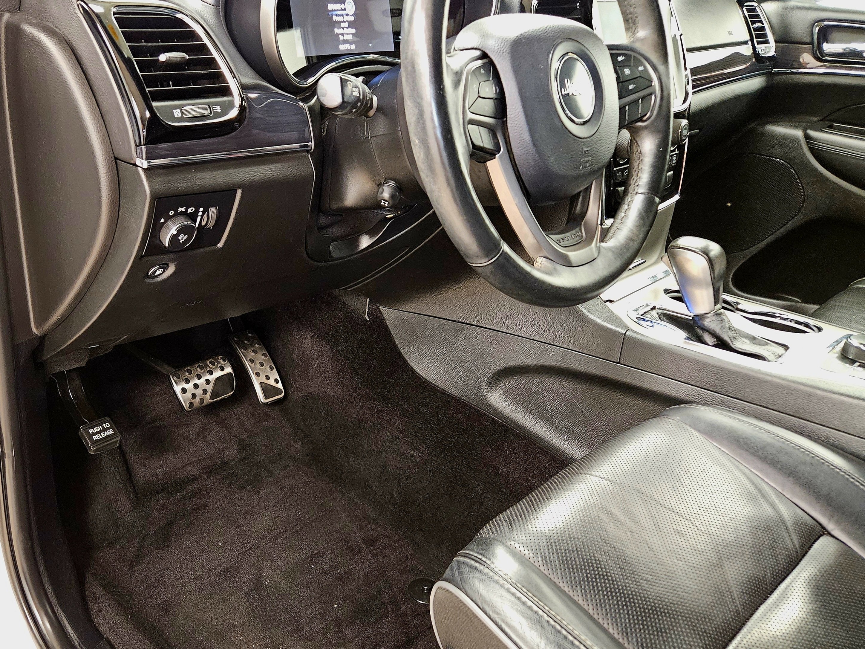 2019 Jeep Grand Cherokee Overland