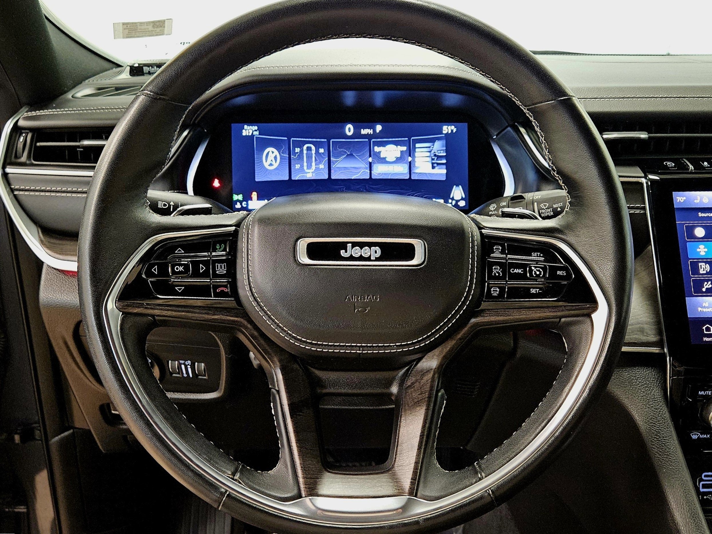 2022 Jeep Grand Cherokee Overland