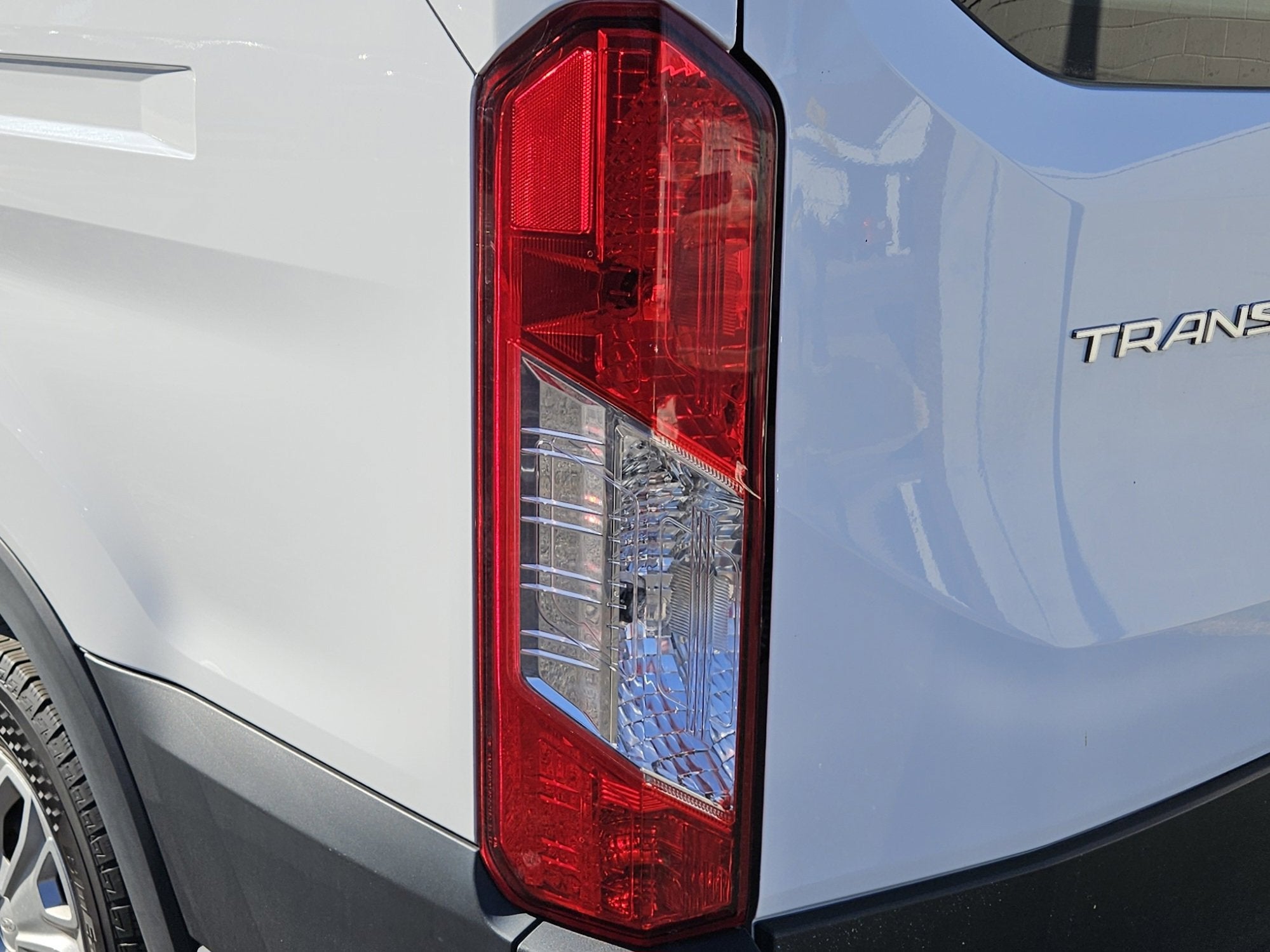 2022 Ford Transit Passenger Wagon XLT