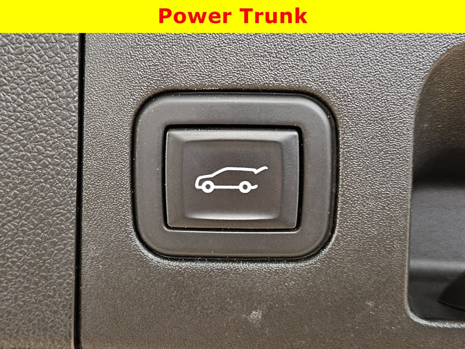 2021 Cadillac XT4 FWD Premium Luxury