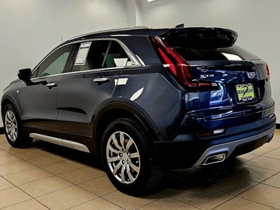 2021 Cadillac XT4 FWD Premium Luxury