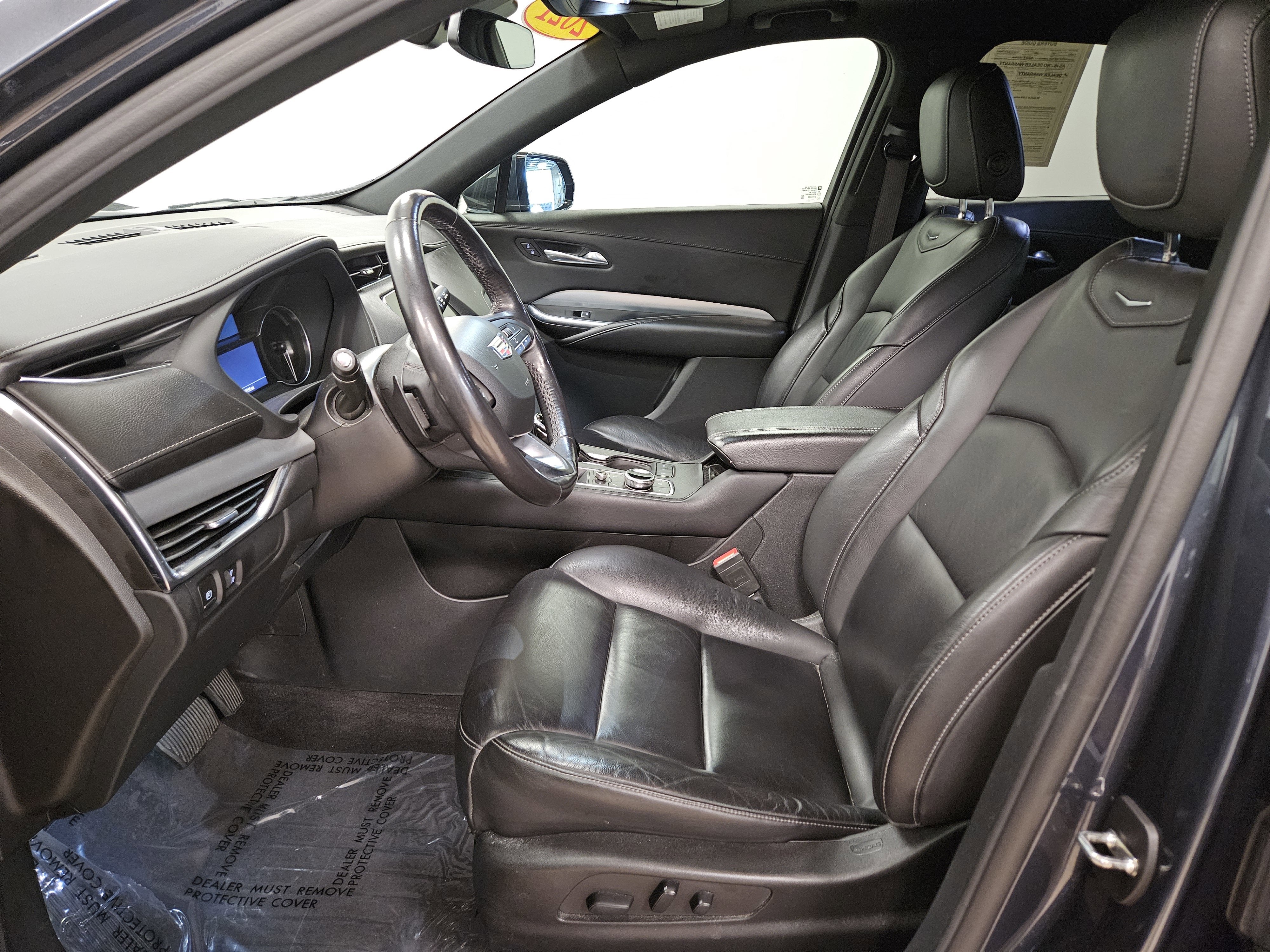 2021 Cadillac XT4 FWD Premium Luxury