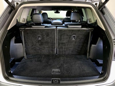 2024 Volkswagen Atlas 2.0T SE with Technology