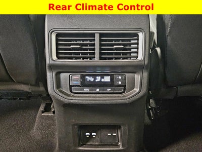 2024 Volkswagen Atlas 2.0T SE with Technology