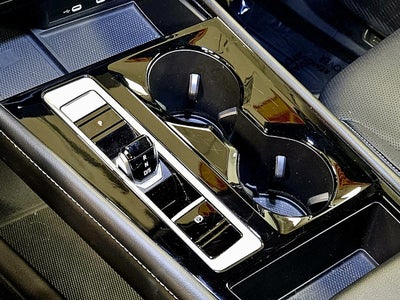 2024 Volkswagen Atlas 2.0T SE with Technology