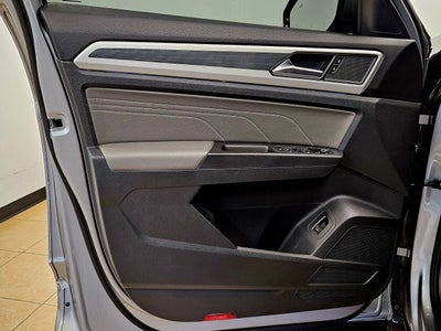 2022 Volkswagen Atlas Cross Sport 3.6L V6 SEL R-Line