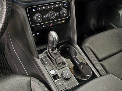 2022 Volkswagen Atlas Cross Sport 3.6L V6 SEL R-Line