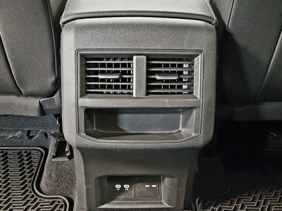 2022 Volkswagen Atlas Cross Sport 3.6L V6 SEL R-Line