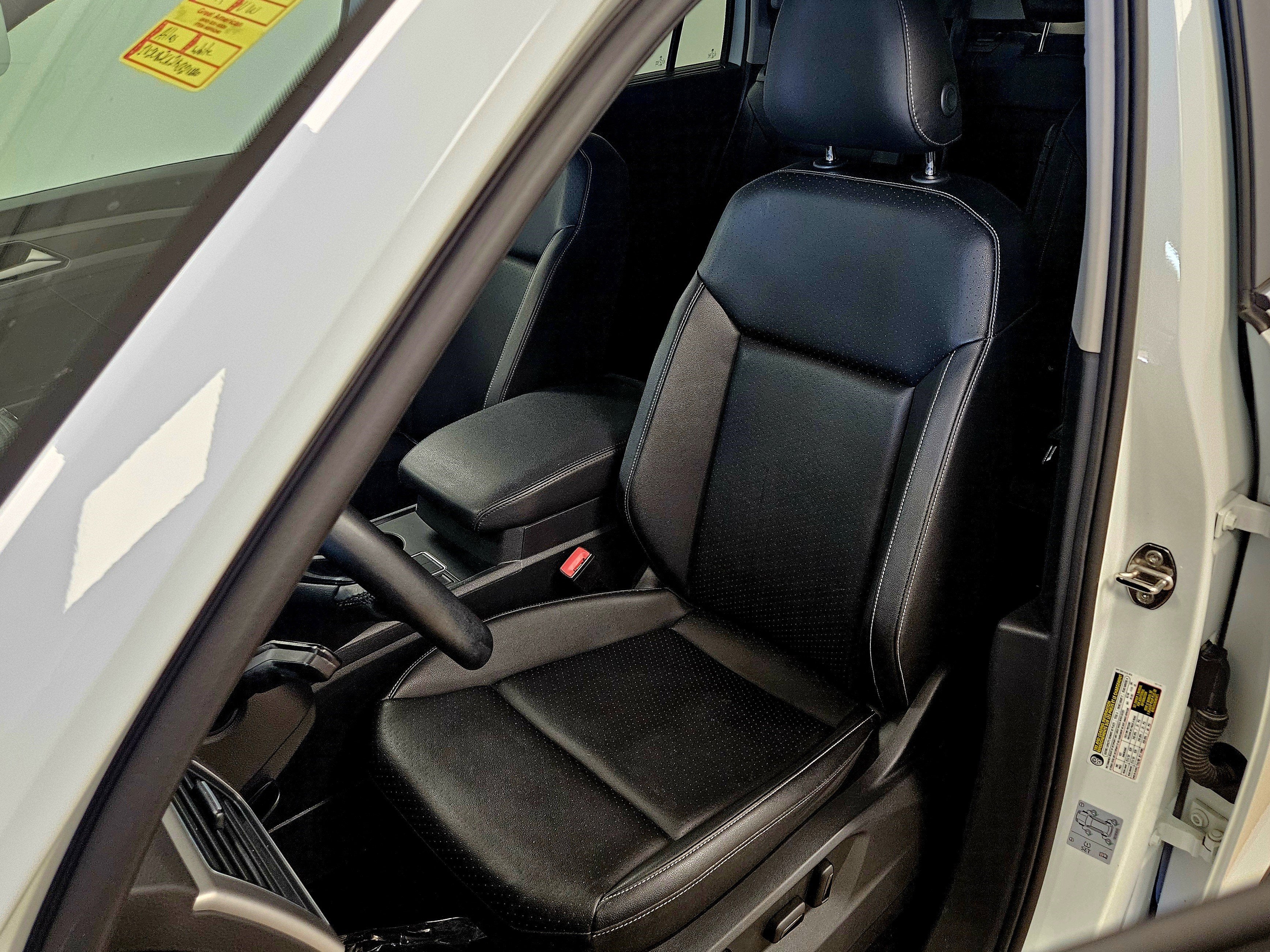 2019 Volkswagen Atlas 3.6L V6 SE with Technology