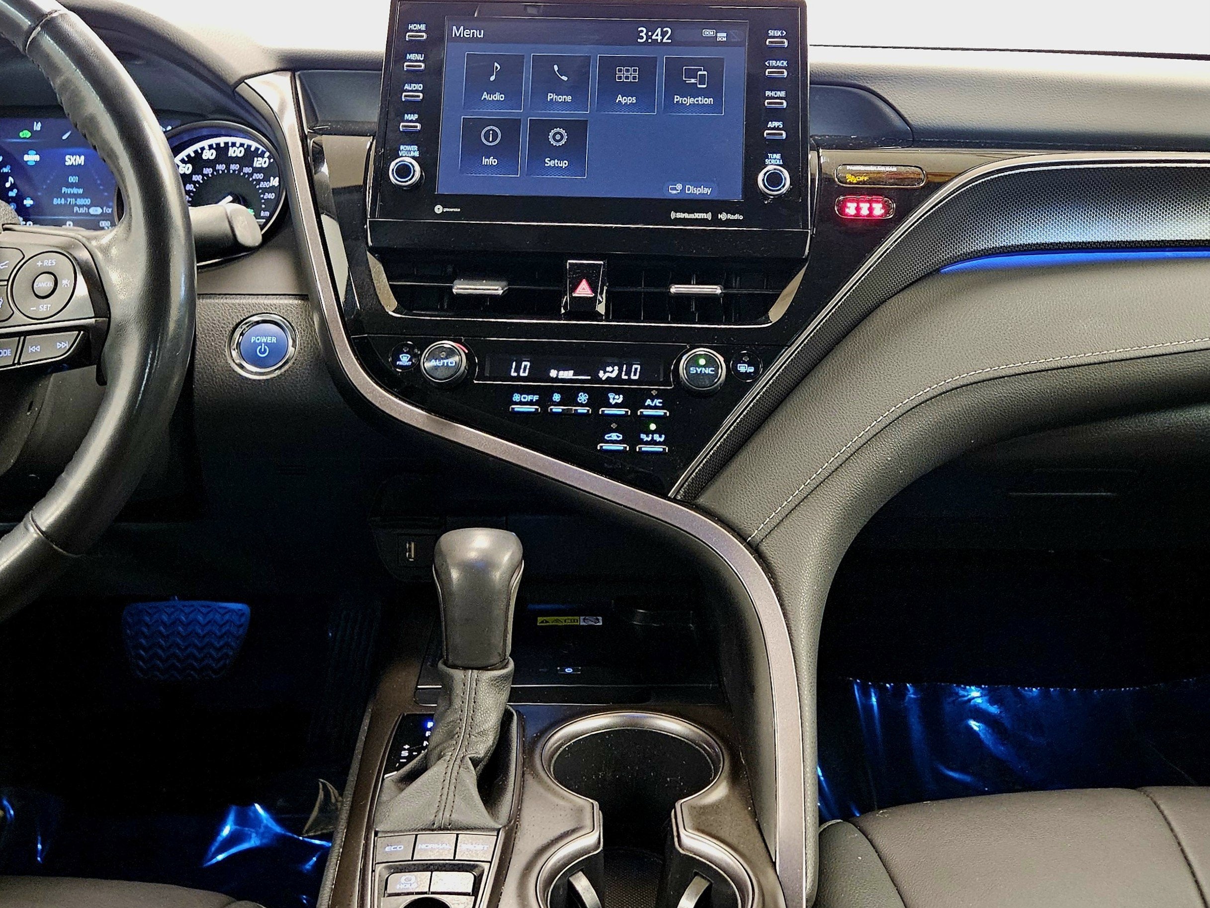 2023 Toyota Camry Hybrid XSE