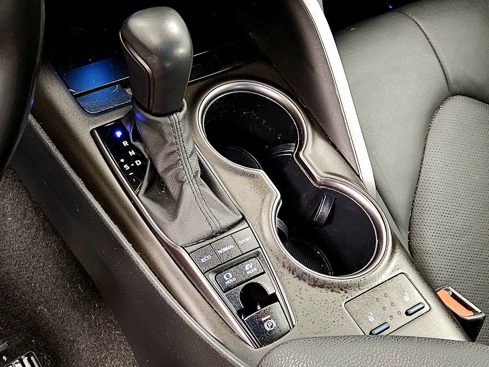 2023 Toyota Camry Hybrid XSE